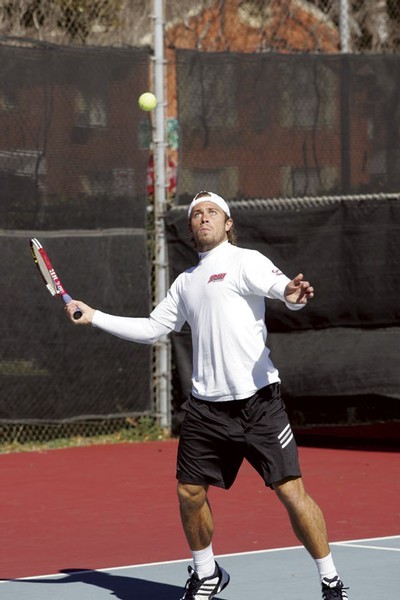  Tennis bounces back, beats Cornell