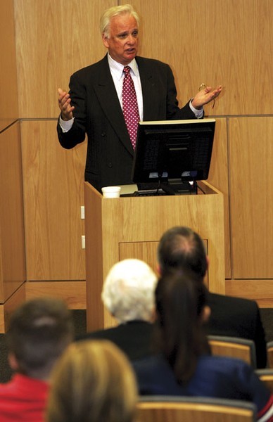 Bias author Goldberg speaks at debut lecture