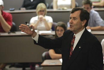 President R. Gerald Turner speaks to students in the Hughes-Trigg Forum during the President's Leadership Summit Wednesday.