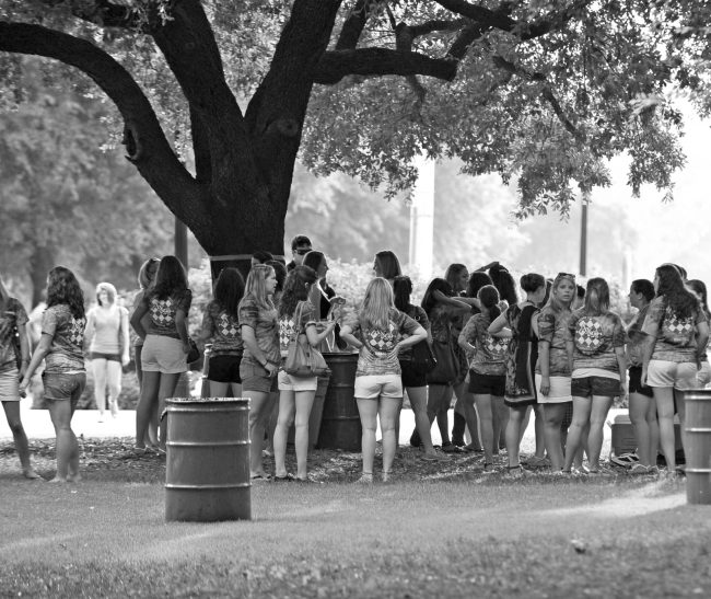 SMU members of Alpha Chi Omega sorority attend their Mothers Against Drunk Drivers event. STUART PALLEY/The Daily Campus