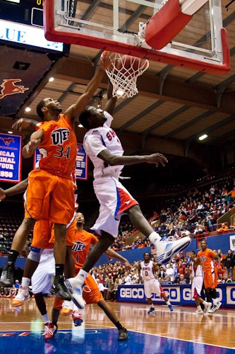SMU forward Mouhammad Faye dunks a rebound during play against UTEP Wednesday night at Moody Coliseum.