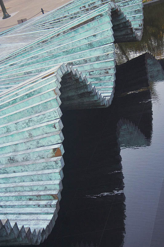 Calatrava’s “Wave” has been gracing the SMU campus since 2002 .