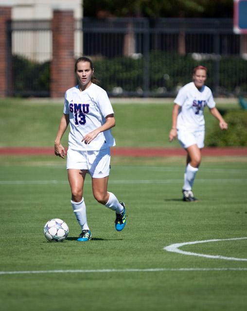 Mustangs lose 1-0 in overtime against the Pirates