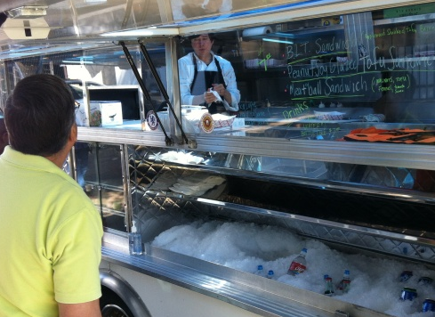 That Foodie Girl: Dallass first vegan food truck - Jackalope