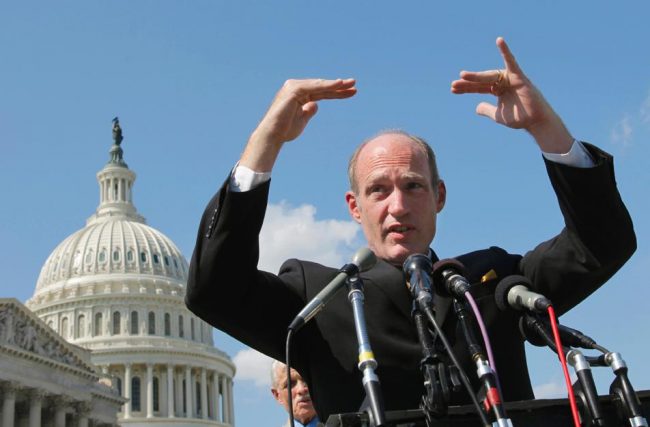 Republican+presidential+candidate%2C+Rep.+Thaddeus+McCotter%2C+R-Mich.%2C+holds+a+news+conference+to+announce+a+Social+Security+reform+bill+he+is+introducing+in+the+House+on+Sept.+12%2C+2011+on+Capitol+Hill.+