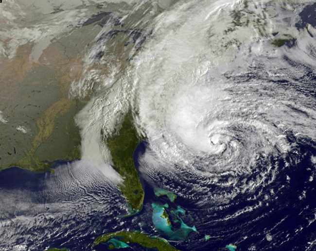 Hurricane+Sandy+hit+the+northeast+Monday+and+could+affect+elections.