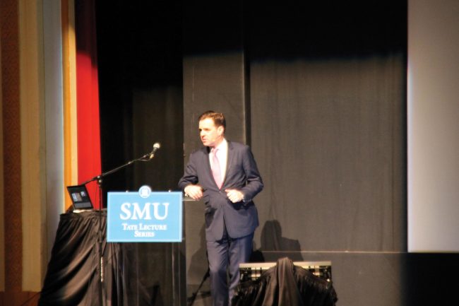 Niall Ferguson, a professor of history at Harvard University, spoke at the Tate Lecture Series Tuesday in McFarlin Auditorium.