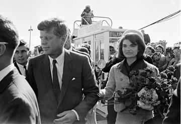 Dallas remembers Nov. 22, 1963, a day that scarred the nation’s memory, transformed Dallas into the ‘city of hate,’ and kicked off a decade of turmoil.  Today a changed city commemorates John F. Kennedy’s legacy.