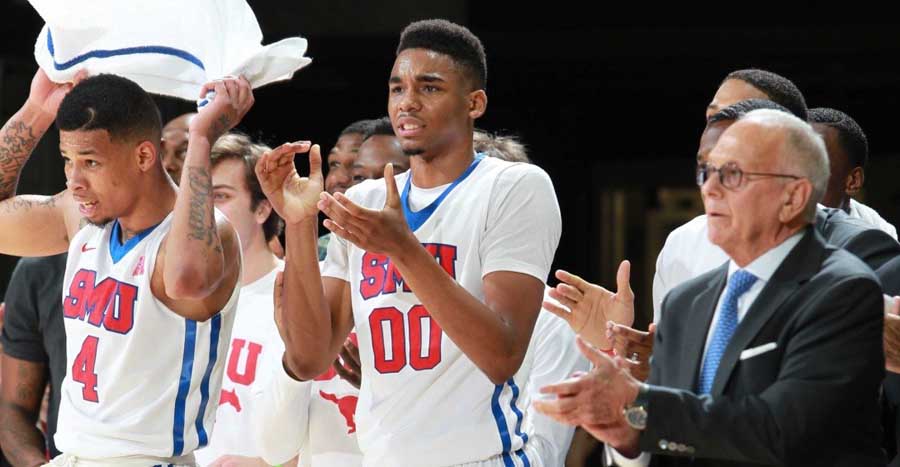 Led by Nic Moore, SMU hands Wyoming first loss of season