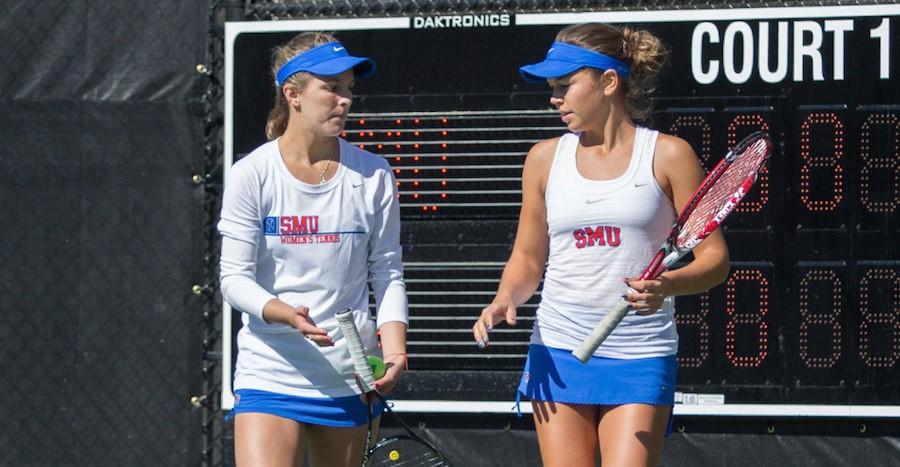Women’s tennis players set doubles record
