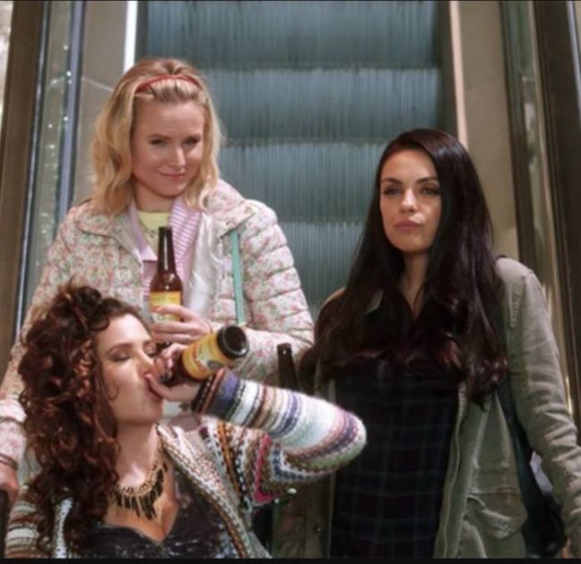 A Bad Moms Christmas isnt worth unwrapping