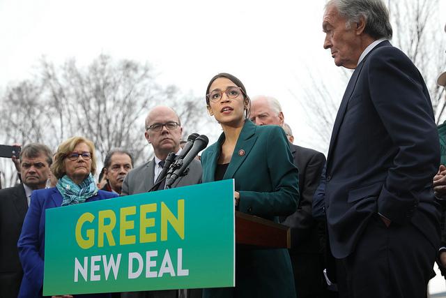 GreenNewDeal_Presser_020719, via Senate Democrats on Flickr. Photo credit: Senate Demcorats