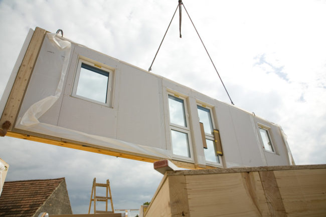 To Buy or Not to Buy: The 5 Pros and Cons of Prefab Homes