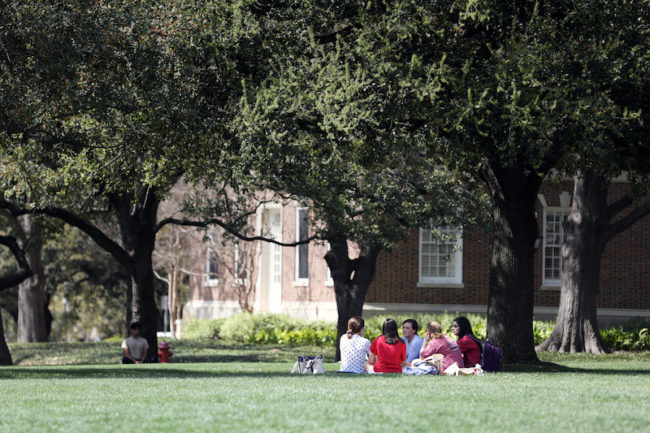 Around campus, the afternoon that SMU announced a 2-week campus closure following Spring Break because of COVID-19. Photo credit: Asher Thye