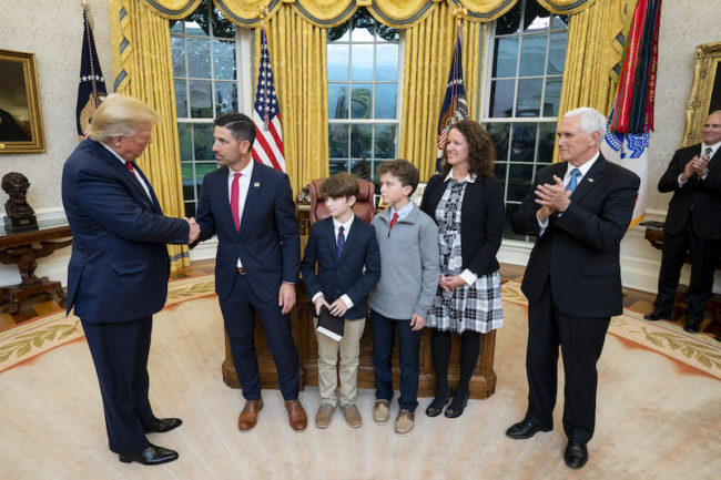 Official White House Photo by Tia Dufour
