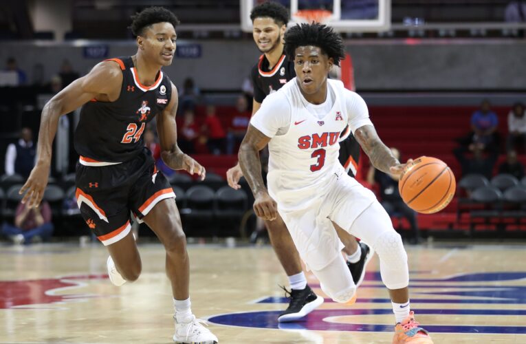 SMU snaps losing streak against Sam Houston