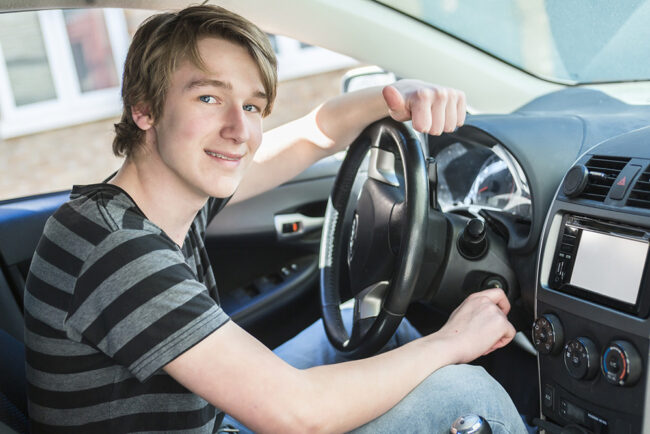 7 Tips on Learning How to Drive a Car for the First Time
