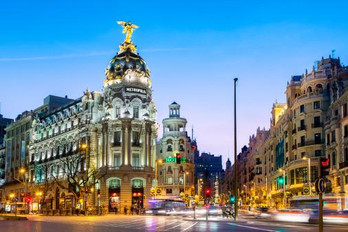 Metropolis Building on the corner of Gran Via and Calle Alcala with long exposure