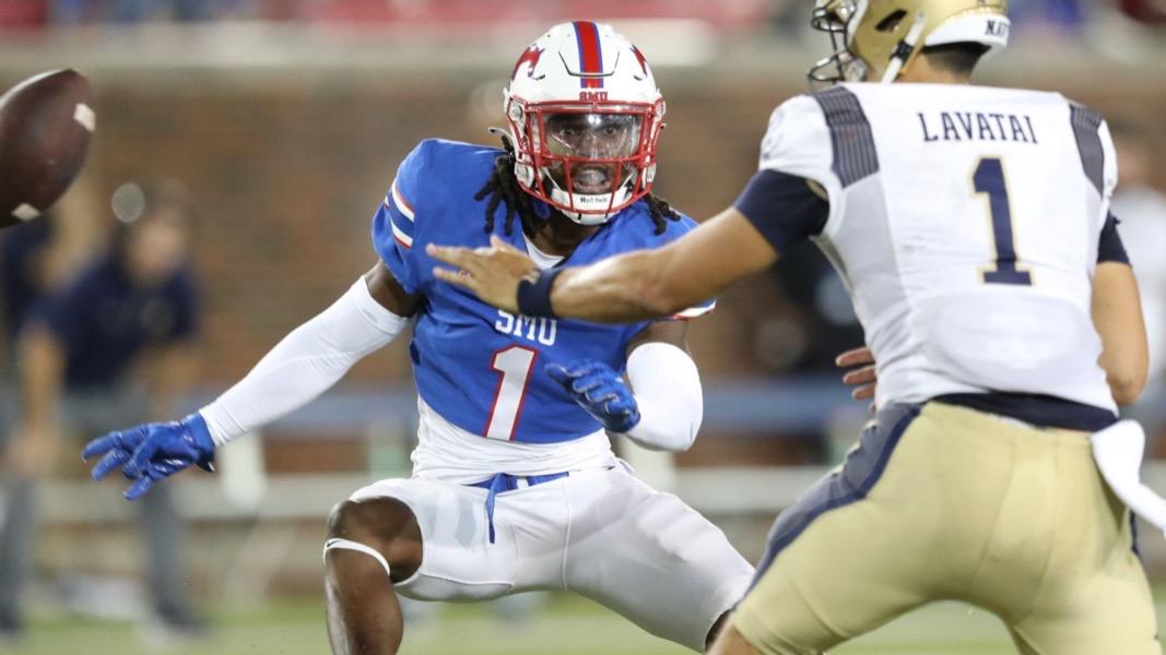 UH suffers stunning loss to SMU