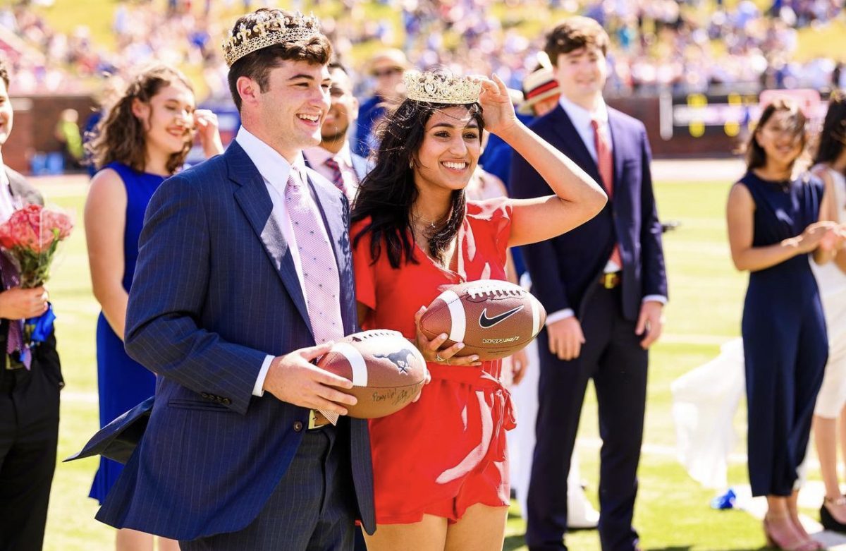 In 2022, these nominees become Homecoming Royalty during the halftime crowning ceremony.