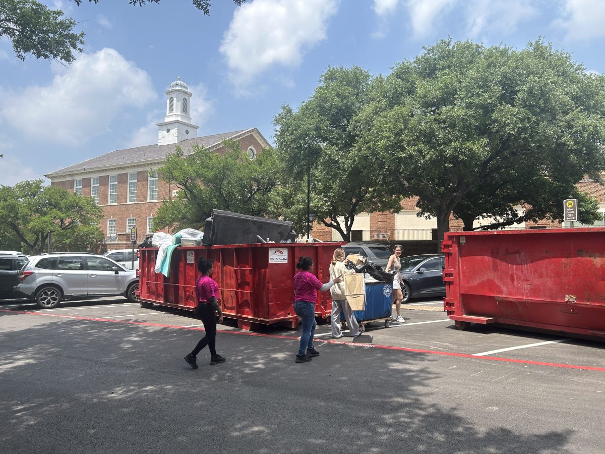 SMU students prepare for move out
