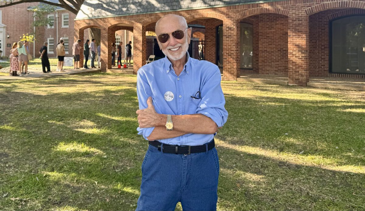 Douglas Bily, a retired Dallas resident, beats the crowds by voting early at University Park United Methodist Church. 