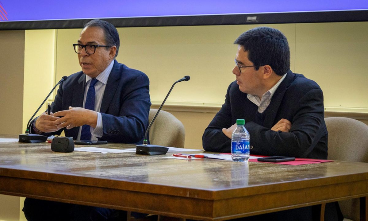 Alfredo Corchado, an award-winning journalist who covered Los Zetas for The Dallas Morning News, spoke about collaboration among Mexican and American journalists. 