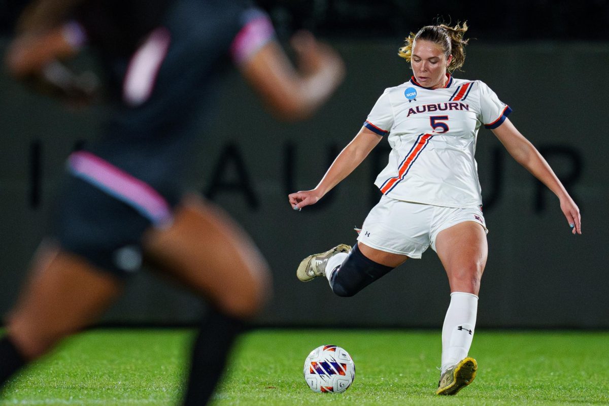 Soccer defender, Jess Osborne didn't want to pass up the opportunity to transfer to SMU, even if it's harder then it seems. 