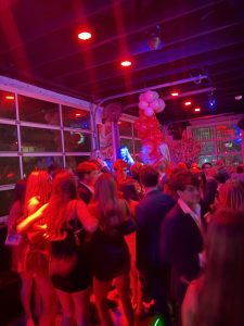SMU Students enjoy a night out in Downtown Dallas.